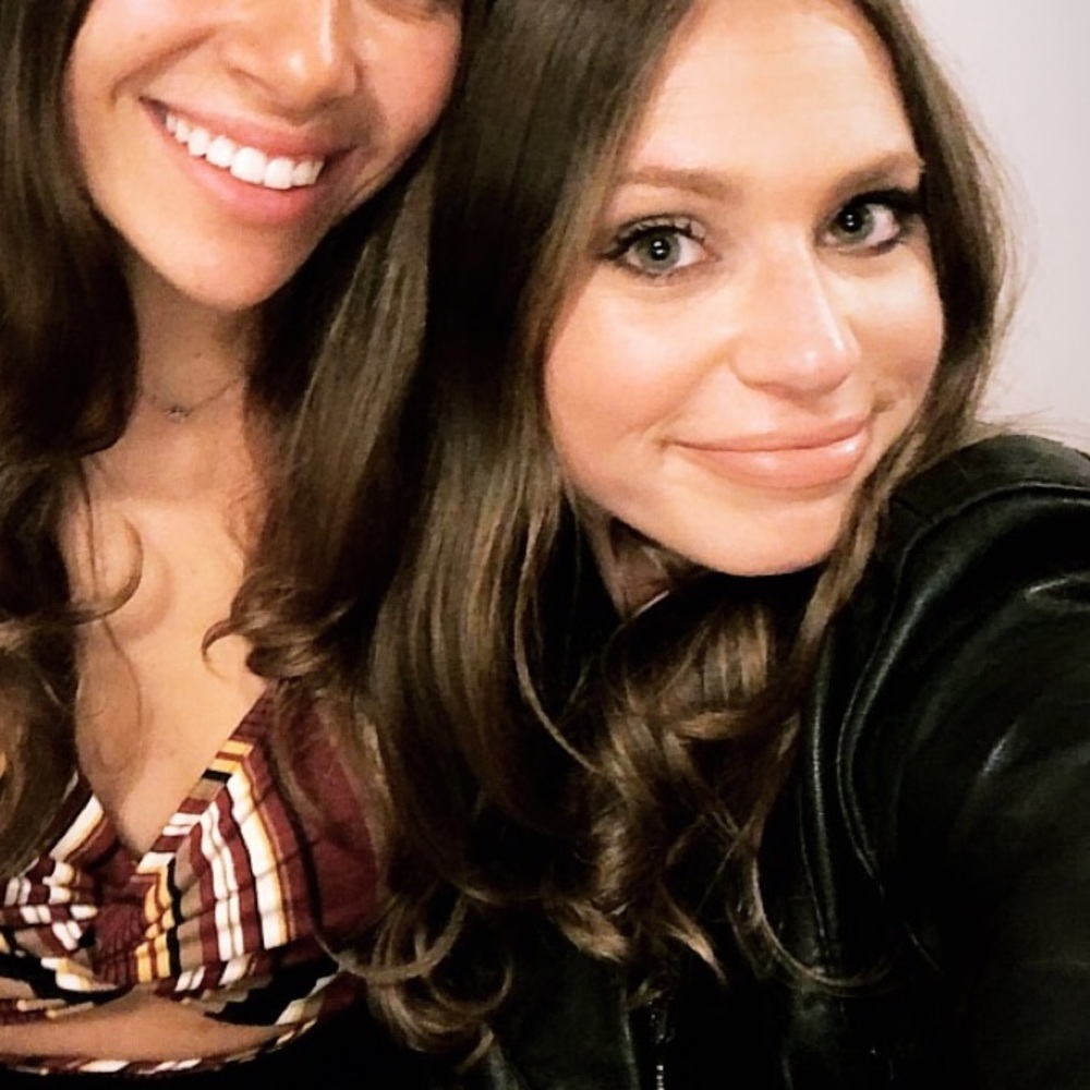 Meet your Posher, Alyx